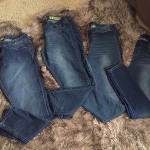 4 pairs of jeans